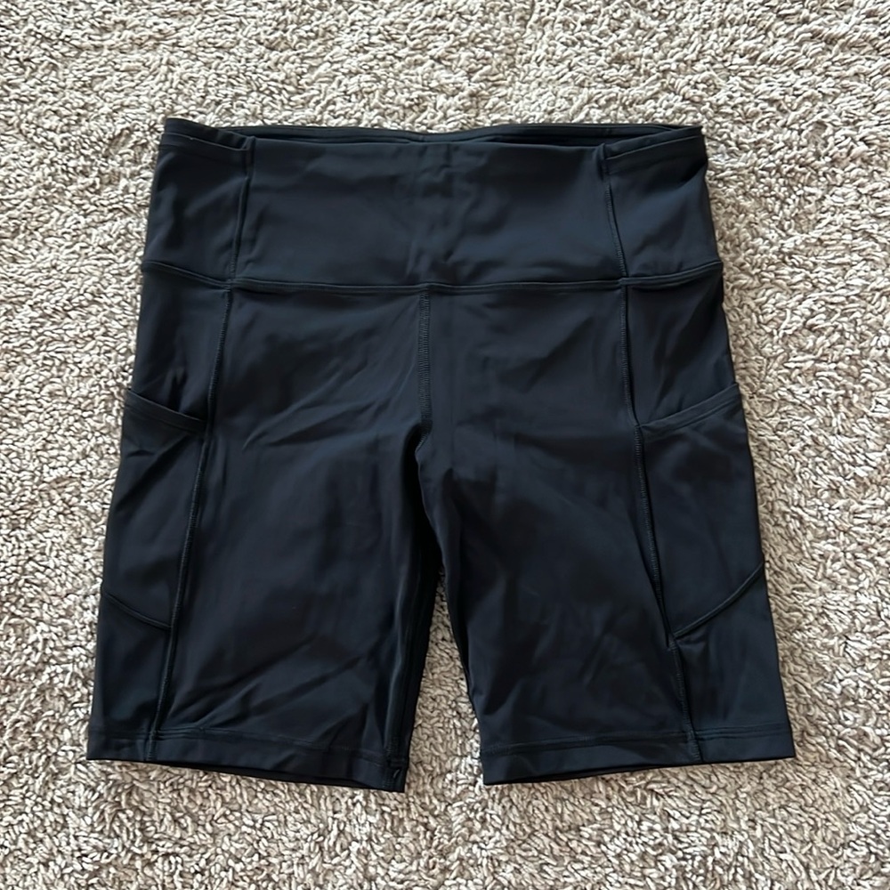 Lululemon fast and free 8” short
